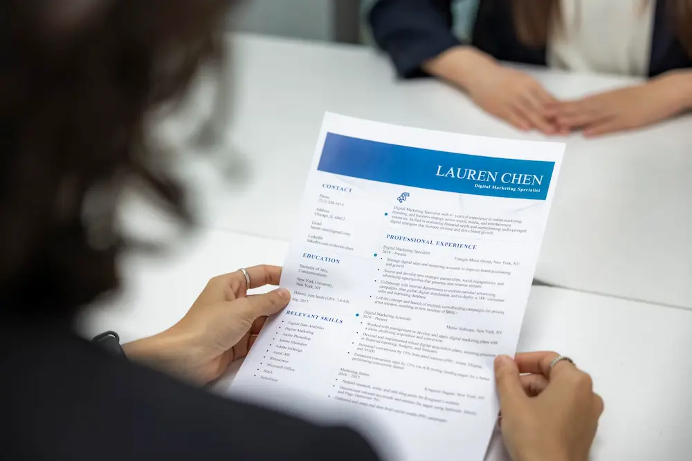 How to Prepare a Resume that Stands Out in the New Digital World